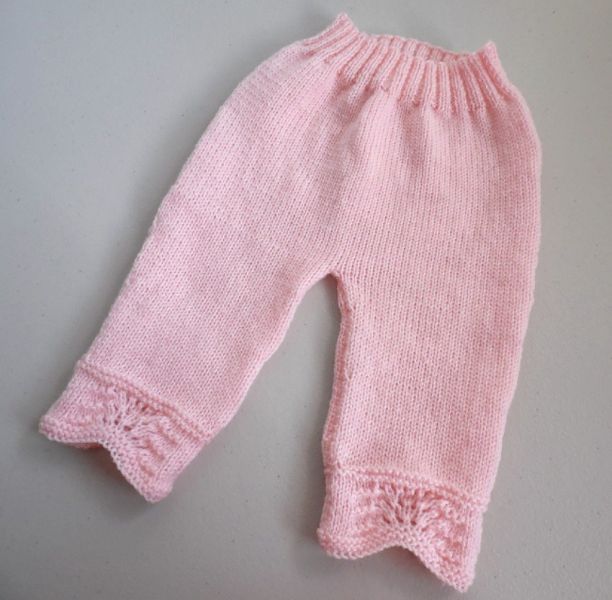 Pantalon rose b�b� tricot laine