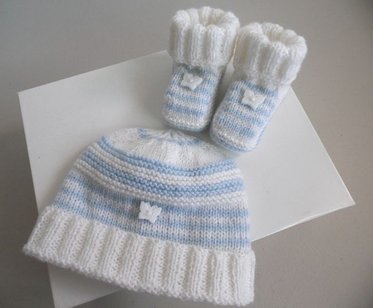 Bonnet chaussons ray�s bleu b�b� tricot laine 