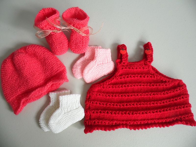 Tricot laine b�b� box fait main 